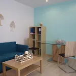 Apartahotel Ilianthos &