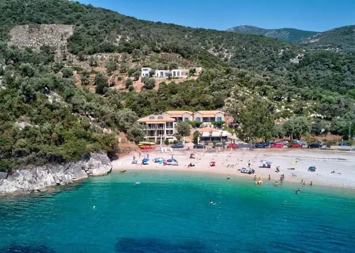 Aparthotel Ilianthos & Mikros Gialos