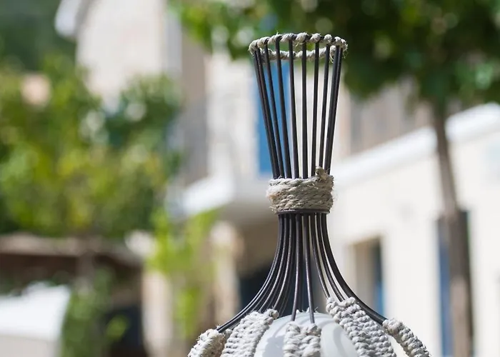 Aparthotel Ilianthos & 3*