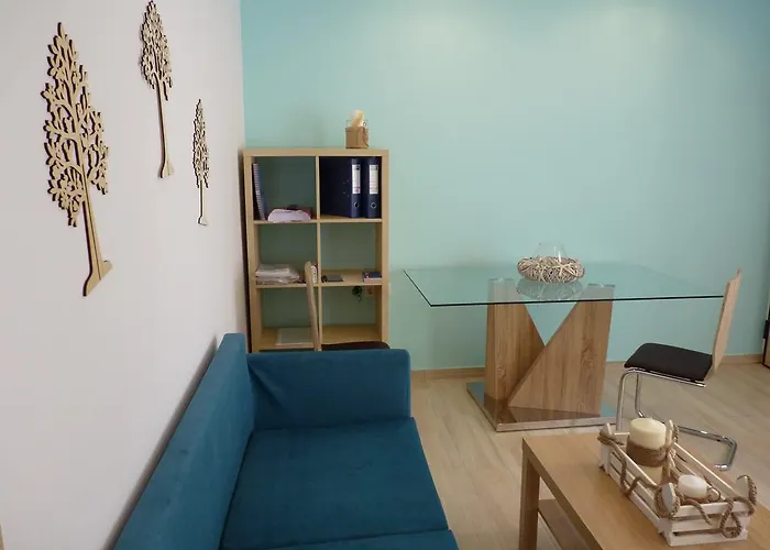Aparthotel Ilianthos & 3*