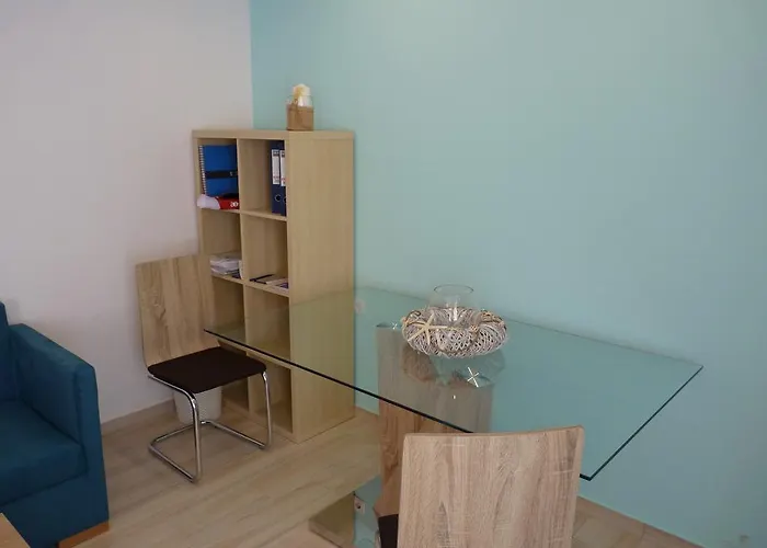 Aparthotel Ilianthos & 3*