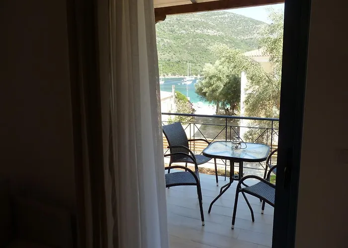 Ilianthos & Aparthotel