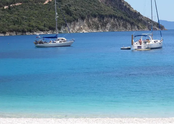 Aparthotel Ilianthos &