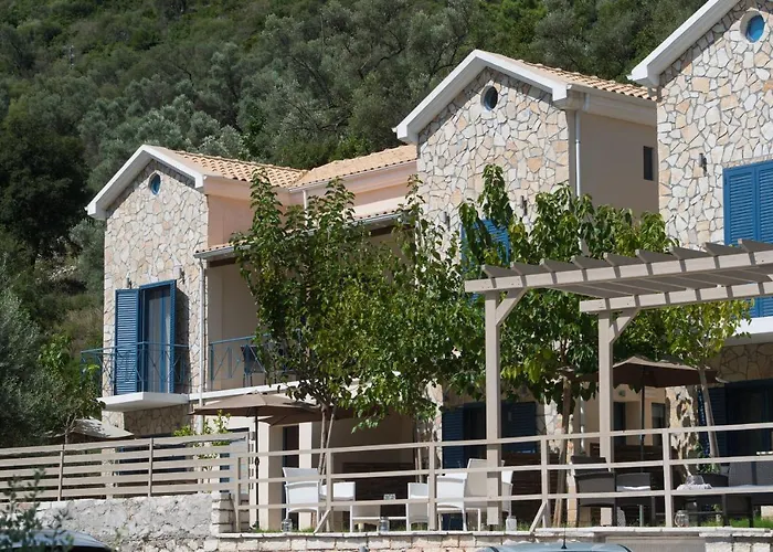 Aparthotel Ilianthos &