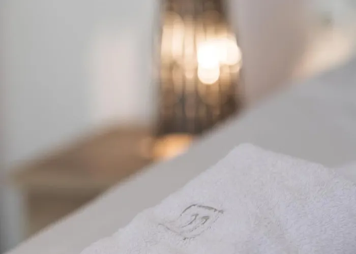 Ilianthos & Aparthotel 3*