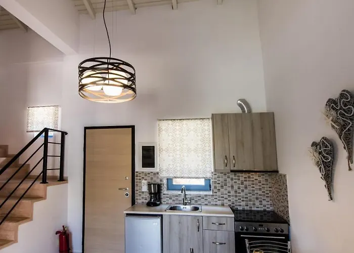 Aparthotel Ilianthos & Mikros Gialos