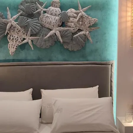 Ilianthos & Aparthotel Mikros Gialos